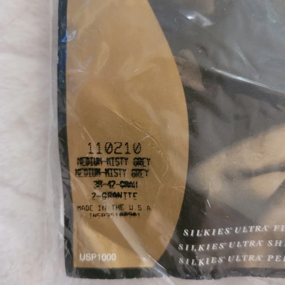 Silkies Ultra Shapely Perfection Sheer Control Top Hosiery Misty Grey Medium NWT